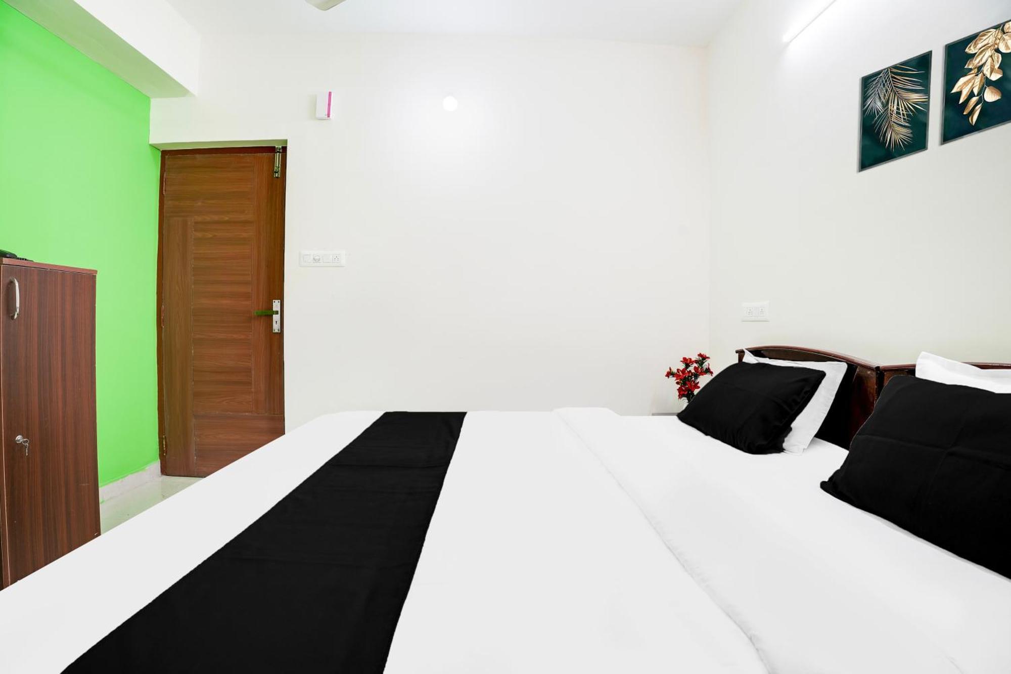 Super Collection O Kr Puram Ayyappa Nagar Formerly Sunrise Arcade บังกาลอร์ ภายนอก รูปภาพ